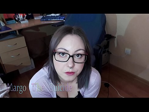 ❤️ სექსუალური გოგონა სათვალეებით ღრმად იწოვს დილდოს კამერაზე ❤️❌ რუსული პორნო ka.xxxnd.ru ❤